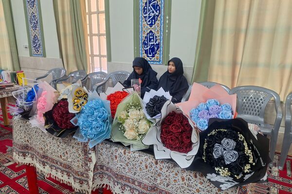 نمایشگاه آثار مسابقات جشنواره فرهنگی هنری امید فردا 