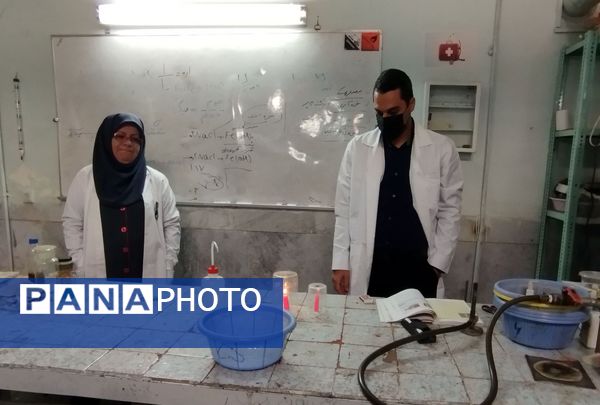 بازدید دانش آموزان کاشمری از پژوهش سرا