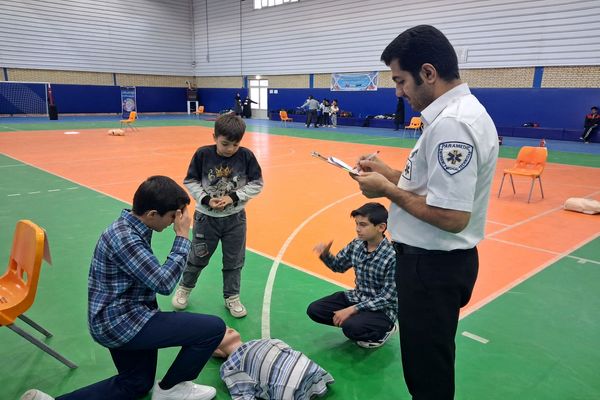 حضور پرانرژی ۱۵۰ دانش آموز پسر در سومین دوره المپیاد علمی و مهارتی سفیران سلامت پسران ابتدایی 