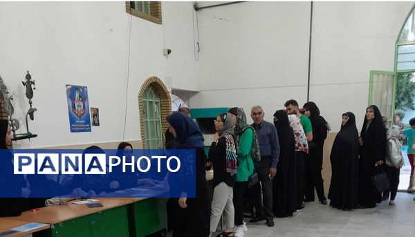 حضور پرشور مردم لرستان برای بار دوم پای صندوق‌های رأی