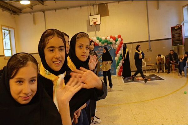 برگزاری اردوی تمشک در شهرستان فاروج 