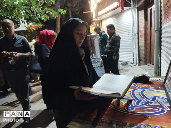 چایخانه حوزه علمیه گلشن؛ همراه با طلاب در سوگ رهبر امت در شب صد و هفتاد و نهم