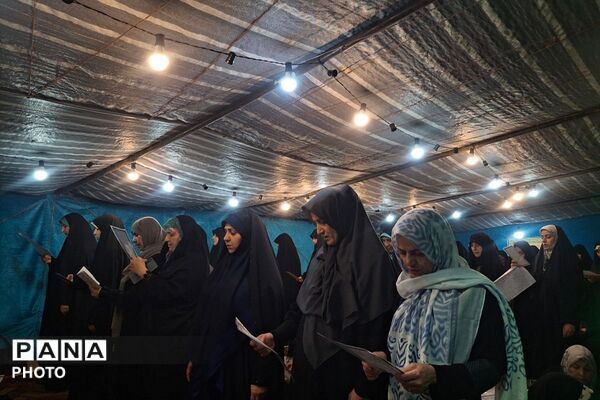 نماز استغاثه در میدان شهدای گمنام فاز چهاراندیشه