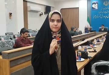 نشست خبری رئیس آموزش و پرورش مهریز با اصحاب رسانه