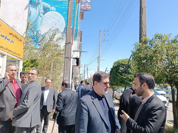 دیدار نوروزی نماینده شهرستان‌های محمودآباد و نور با مدیران ادارات در محمودآباد 