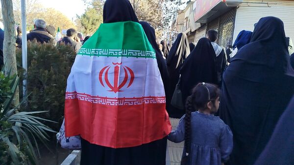 حضور شکوهمند مردم نیشابور در راهپیمایی و تشییع شهدای امنیت