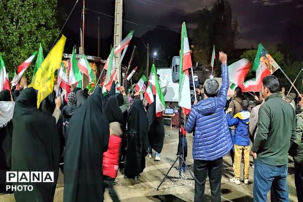مقاومت در خیابان‌های شهر بار ادامه دارد