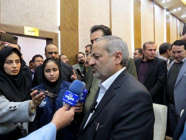 دیدار وزیر آموزش پرورش با فرهنگیان خراسان شمالی 