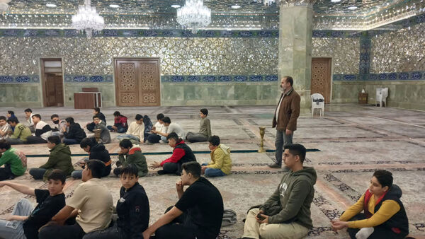آیین جشن تکلیف دانش‌آموزان دبیرستان شهید غفاری قم