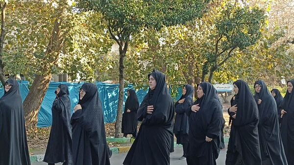 زنجیر زنی و دسته‌روی شهادت حضرت فاطمه زهرا در محمودآباد
