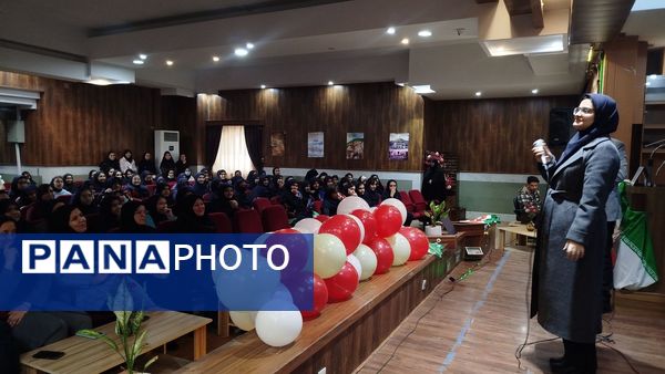 جشن حضور تا ظهوردر مدرسه مصلی نژاد