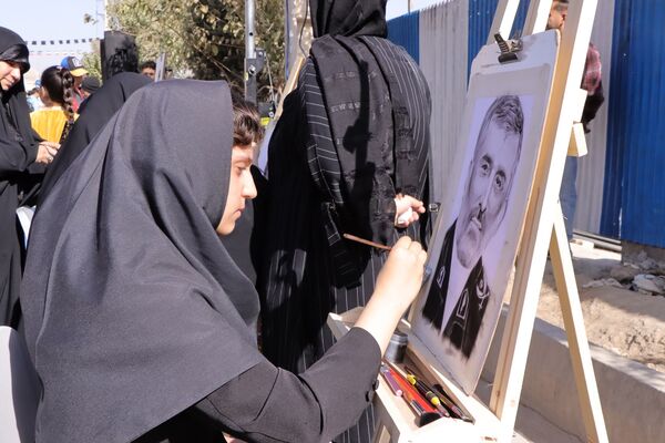 حضور پرشور دانش‌آموزان و مسئولین در راهپیمایی ۱۳ آبان در ناحیه یک بهارستان