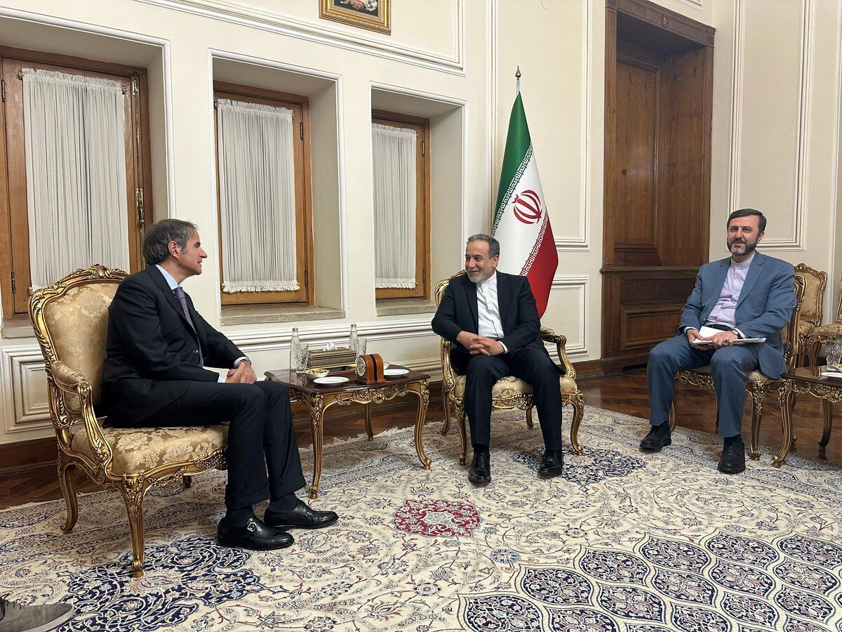 گروسی دیدار با عراقچی را مهم توصیف کرد