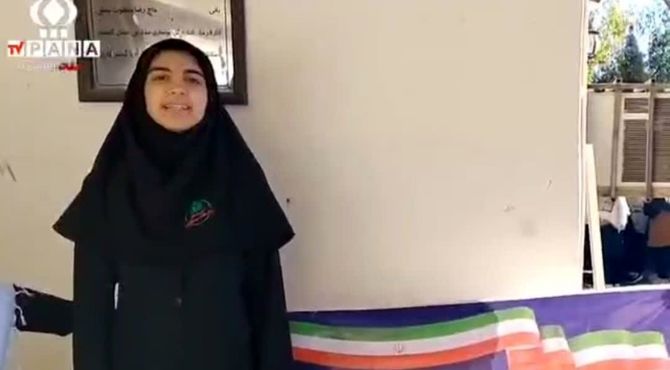 طنین فریاد استکبارستیزی دانش‌آموزان در مدرسه سادات کردکوی