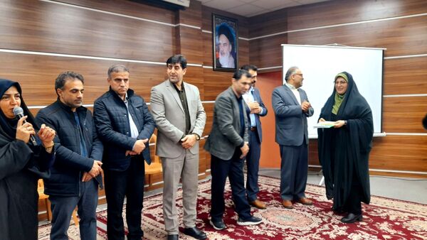 آیین گرامیداشت هفته پژوهش در شهرستان قائمشهر 