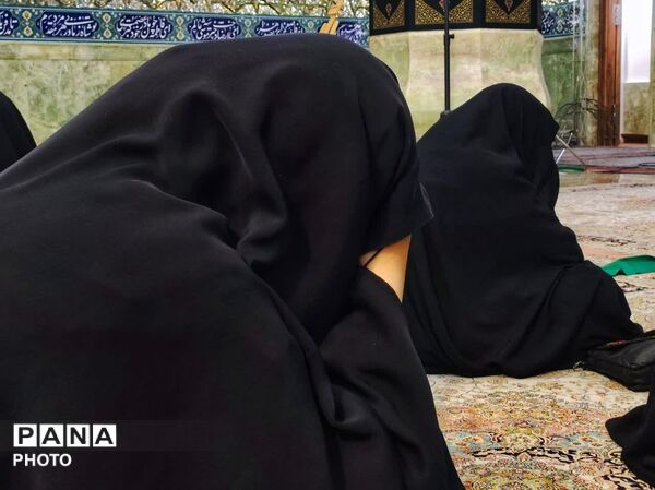 دورهمی کودکان و نوجوانان با برنامه‌های متنوع در حرم حضرت معصومه(س)