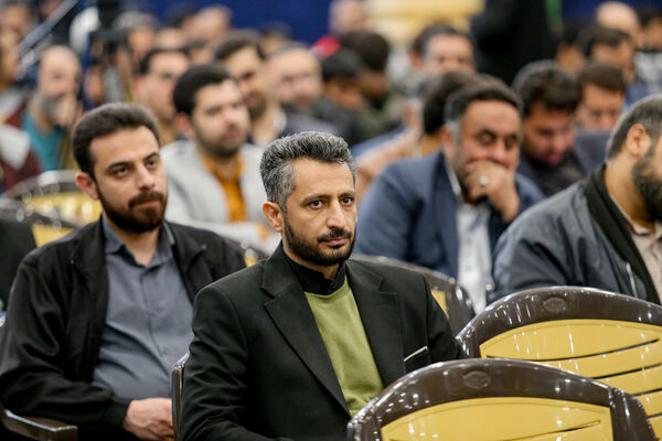 نشست صمیمی و ضیافت افطاری اصحاب رسانه و هنر در مسجد مقدس جمکران