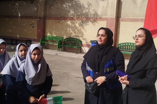 برگزاری جشن آغاز سال تحصیلی جدید در مدرسه بعثت ناحیه یک شهرری