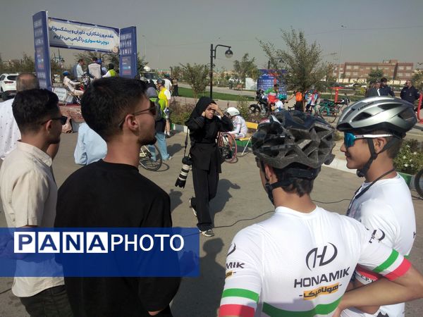  اولین روز مسابقات دوچرخه‌سواری پیشکسوتان سراسر کشور