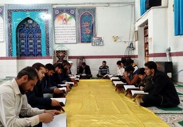 برگزاری مراسم جزء خوانی قرآن کریم در مسجد صاحب الزمان روستای ظفرآباد