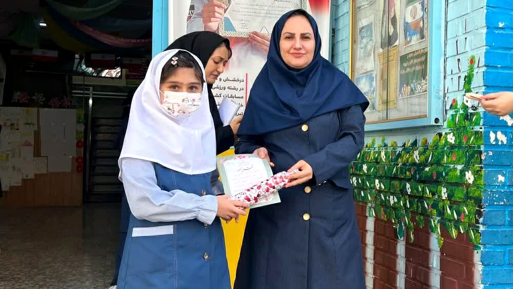 می‌خواهم با ساخت مجسمه‌ای پیام صلح و مهربانی را به دنیا برسانم