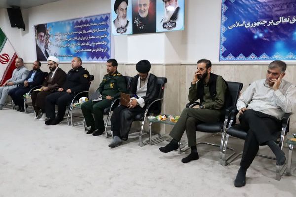 دومین نشست تخصصی برگزاری اعتکاف دانش‌آموزی در محمدشهر کرج