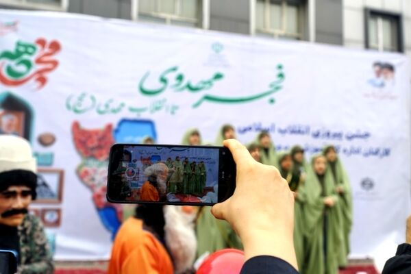 تجلی حضور باشکوه مردم در راهپیمایی ۲۲ بهمن 