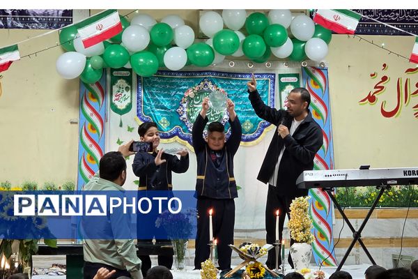 جشن میلاد با سعادت حضرت مهدی موعود(ع)در دبستان حاج همت بهارستان ۲