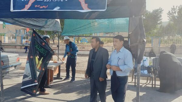 خدمت‌رسانی موکب سازمان دانش‌آموزی کهگیلویه و بویراحمد در پیاده‌روی جاماندگان اربعین