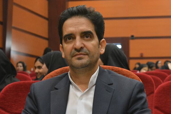 مدرسه انقلاب در بهارستان‌دو به ایستگاه پایانی رسید