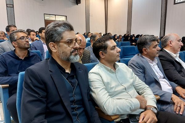 جلسه عمومی مدیران مدارس منطقه کهریزک 