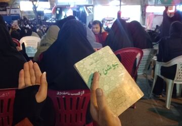 شب قدر و ادامه راه رهبر شهید