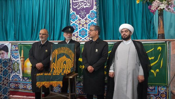 کاروان زیر سایه خورشید، به دیار نور رسید