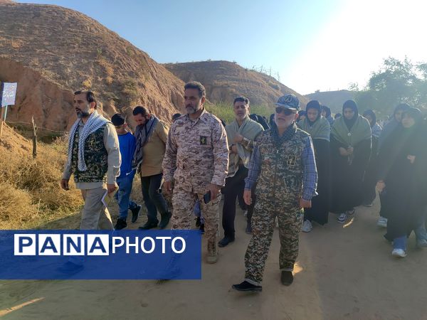 سومین روز از اردوی راهیان نور دانش‌آموزان قائم شهری