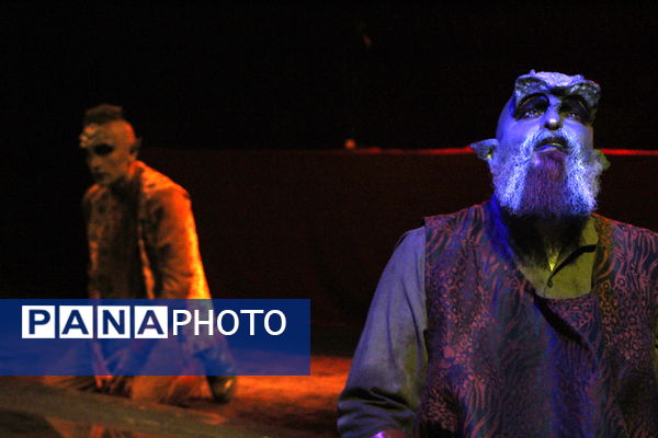 اجرای نمایش عاشقانه‌ حماسی شام آخر در یزد