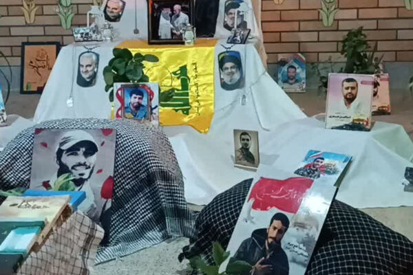 نمایشگاه یادمان شهدا 