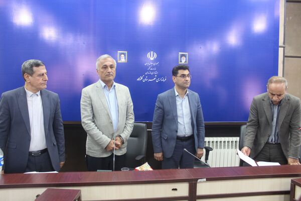 جلسه انتخاب هیأت مدیره حامیان پردیس دانشگاه تهران در گلوگاه 