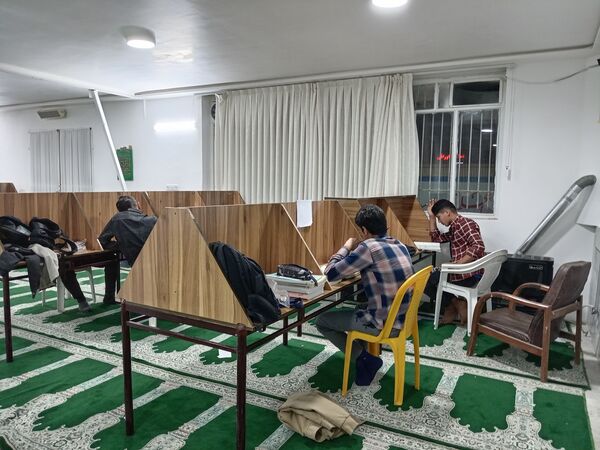 آ غاز به کارفعالیت قرائت خانه دبیرستان نمونه آیت الله خامنه‌ای کاشمر