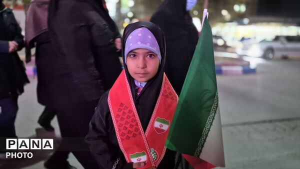 طنین رجزهای پیشتازان در همایش شبانه‌