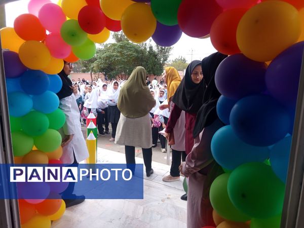 مراسم آغاز سال تحصیلی در مدرسه سمیه