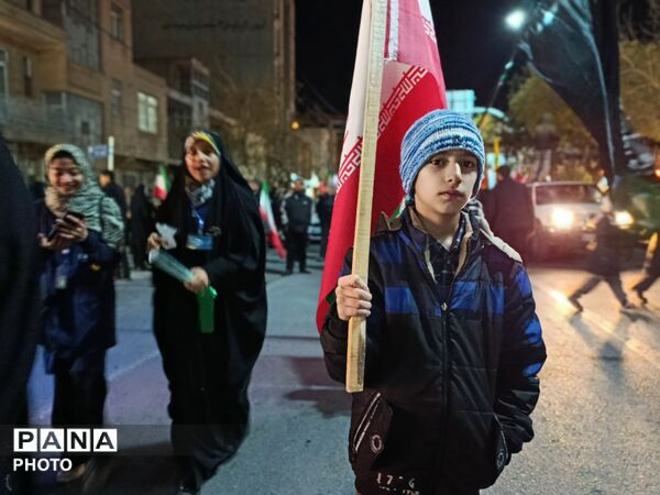 حضور دهه نودی ها در تجمعات شبانه و شب شهادت امام جعفر صادق علیه السلام 