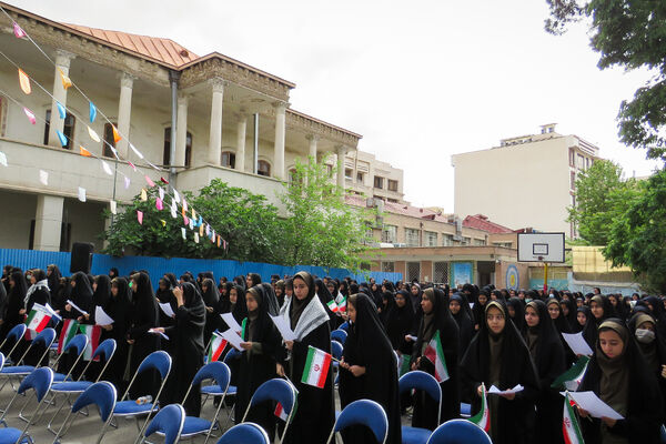 مراسم گلباران محل شهادت استاد شهید مرتضی مطهری 