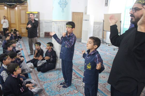عزاداری دانش‌آموزان قم در آستان مقدس امامزاده سیدعلی(ع)