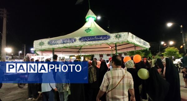 چایخانه‌ای با عطر انتظار در سه راه شهرستان محمودآباد