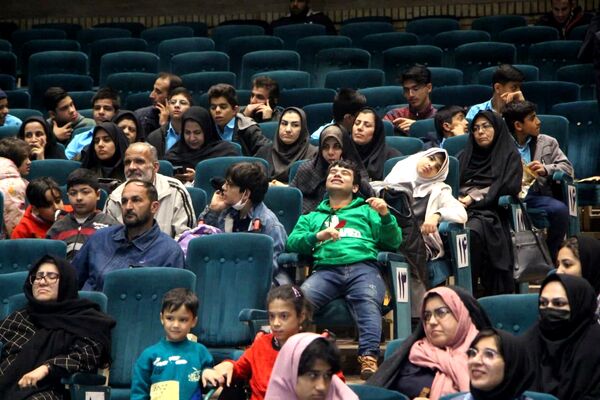 مراسم تجلیل از دانش‌آموزان مدارس استثنایی یزد
