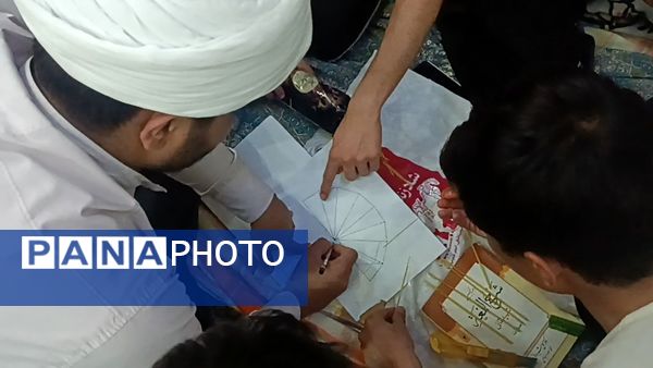 ساخت پل ماکارونی توسط معتکفین اعتکاف دانش آموزی سه روز در بهشت