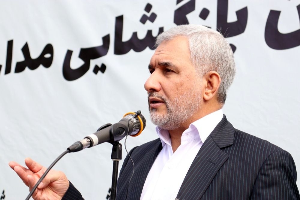 مدرسه سنگ‌بنای توسعه کشور است