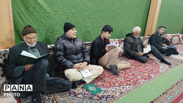 مراسم احیا در شب دوم قدر نیشابور