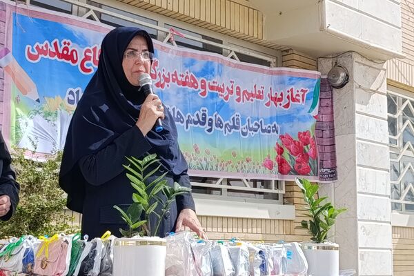 جشن جوانه ها در دبیرستان مهر نیشابور