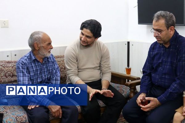 دیدار خبرنگاران پانا با خانواده شهدا